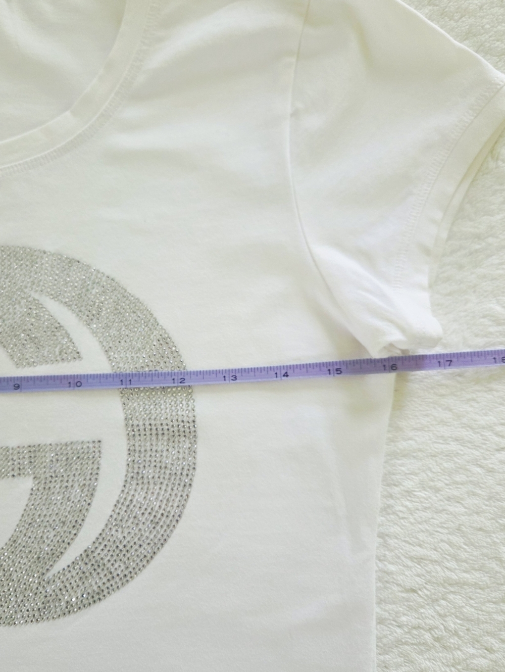 Vintage!!! GUCCI ✨️ Women's White Cotton Crystal Logo Stretch T-Shirt Size S - Picture 8 of 15